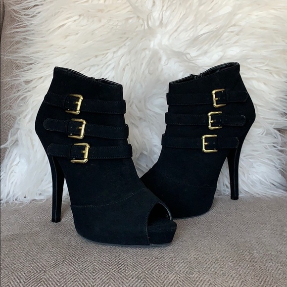 Dolled Up Shoes - Dollhouse Peep Toe Booties